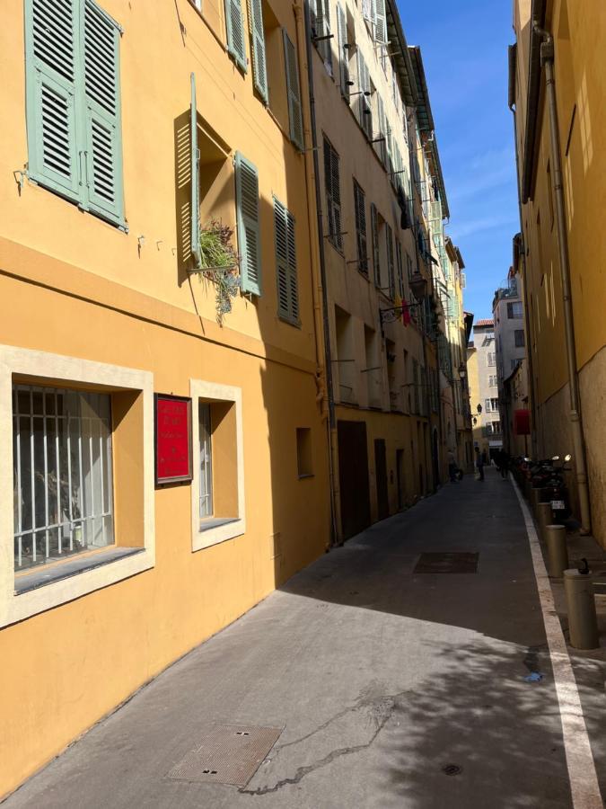Vieux-nice : 2 Pieces Type Loft Nizza
